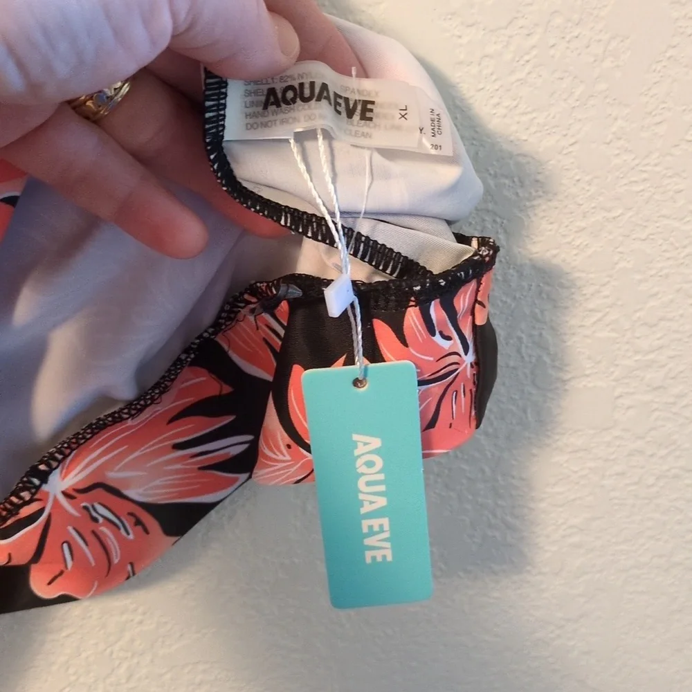 NWT Floral Sleeveless Tankini Swim Shorts Set- Black and Pink - Picture 7 of 7